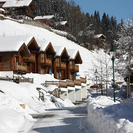 Chic Wald In Pinzgau With Pool *