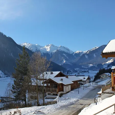 Chalet Chic Wald In Pinzgau With Pool