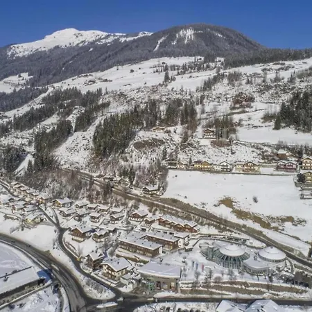 Scenic Alpine In Wald im Pinzgau